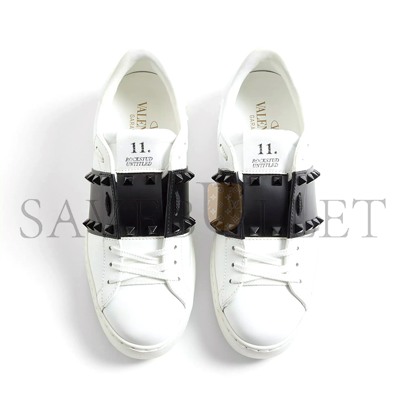 VALENTINO ROCKSTUD UNTITLED SNEAKER IN CALFSKIN LEATHER WITH TONAL STUDS 7W2S0A01LTU_A01 VALENTINO ROCKSTUD UNTITLED SNEAKER IN CALFSKIN LEATHER WITH TONAL STUDS 7W2S0A01LTU_A01